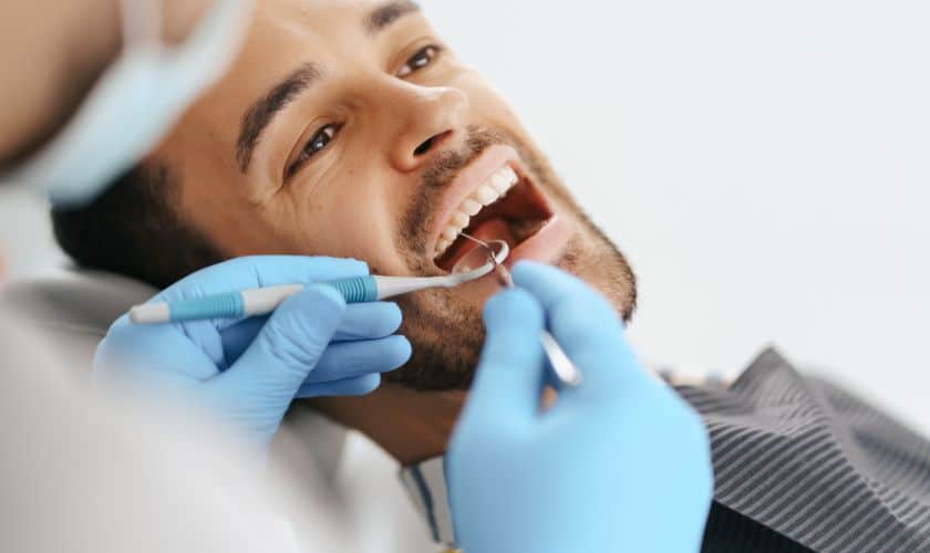 How To Choose The Right Dentist For Your Family’s Oral Health